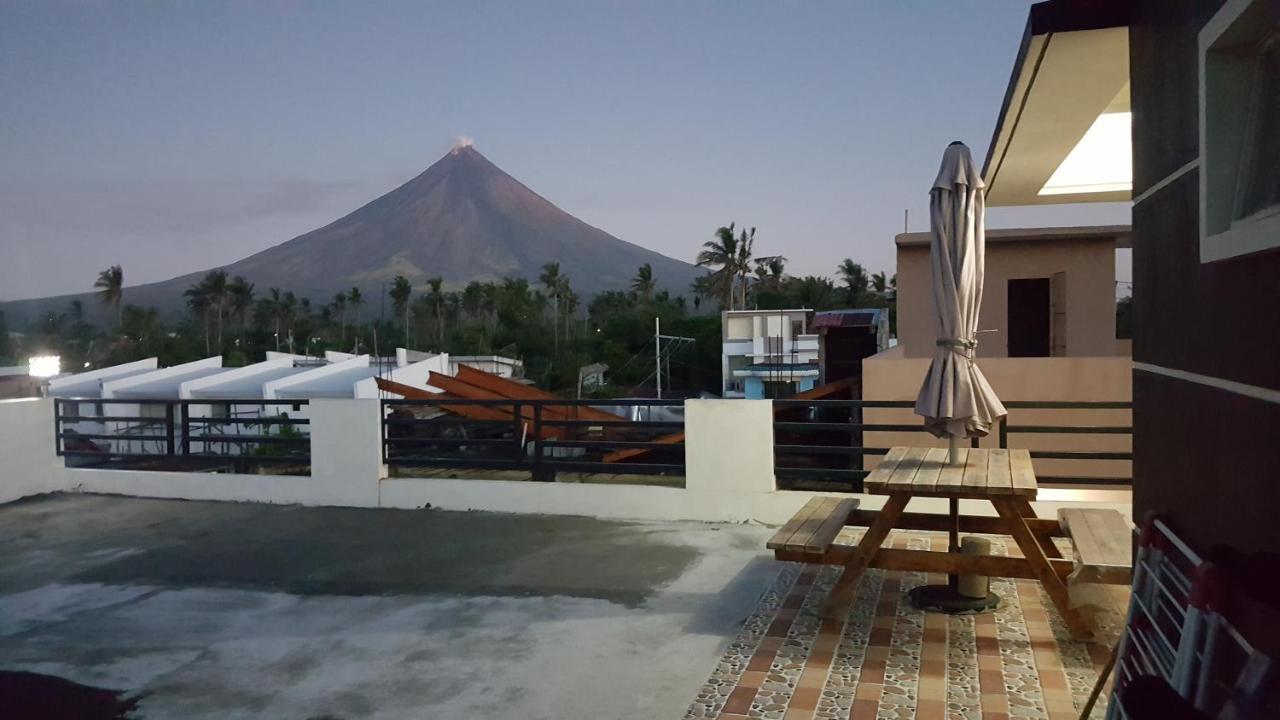 Andy's Place Apartment Legazpi